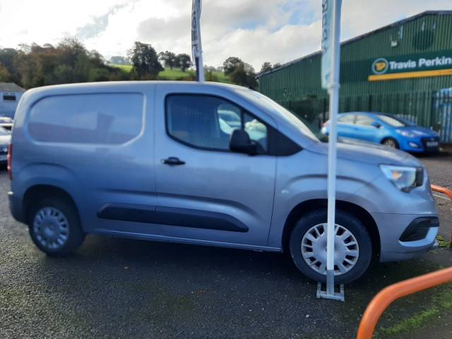 2019 Vauxhall Combo Cargo 2300 1.5 Turbo D 100ps H1 Sportive Van