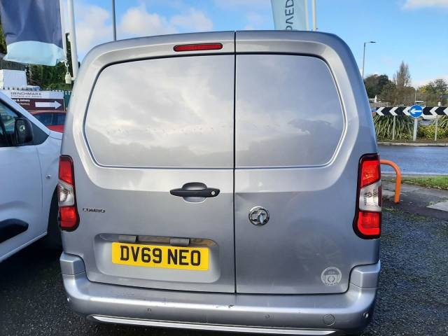 2019 Vauxhall Combo Cargo 2300 1.5 Turbo D 100ps H1 Sportive Van