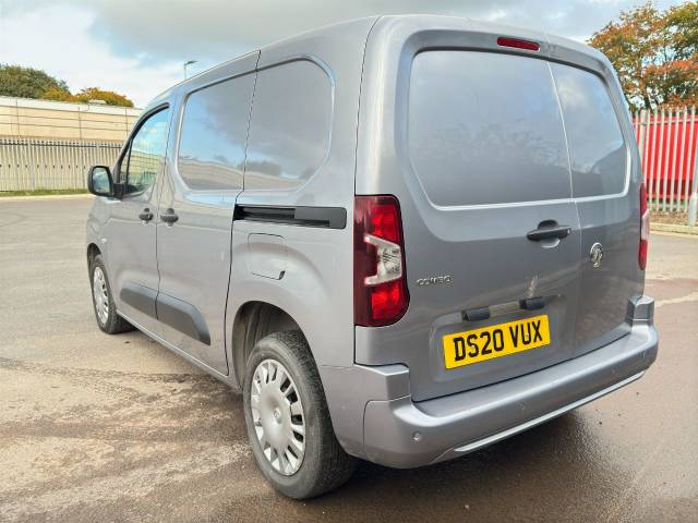 2020 Vauxhall Combo Cargo 2300 1.5 Turbo D 100ps H1 Sportive Van
