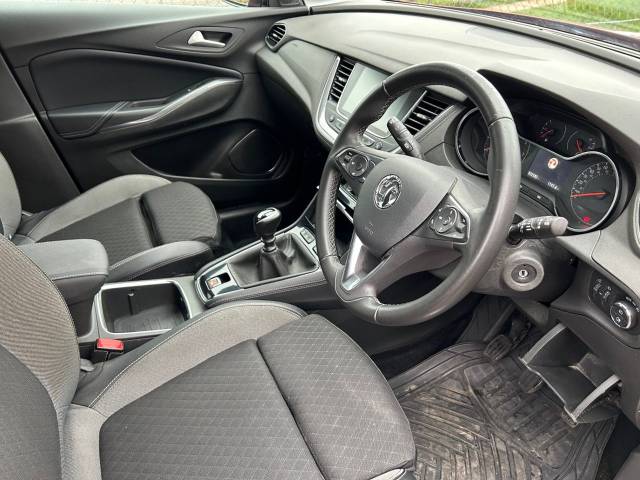2020 Vauxhall Grandland X 1.2 Turbo SRi Nav 5dr