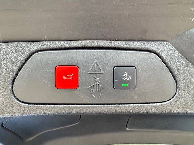 2023 Vauxhall Grandland 1.2 Turbo Ultimate 5dr