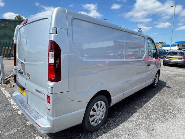 2016 Vauxhall Vivaro 2900 1.6CDTI BiTurbo 120PS ecoFLEX Sportive H1 Van