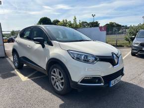RENAULT CAPTUR 2017 (17) at Westcars of Tiverton Tiverton