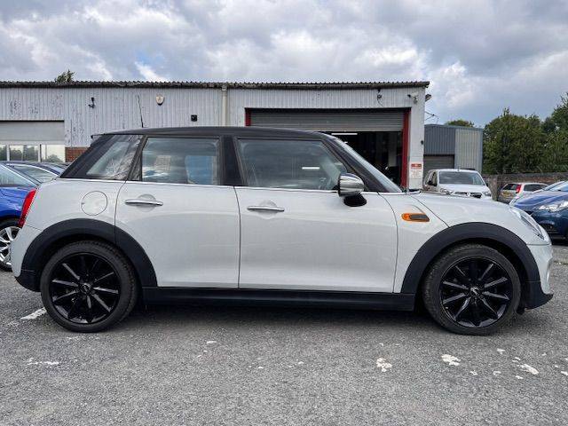 2016 Mini Hatchback 1.5 Cooper 5dr