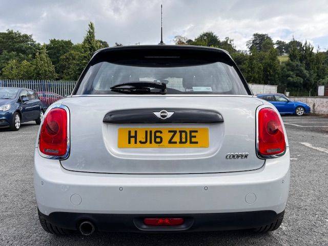 2016 Mini Hatchback 1.5 Cooper 5dr