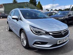 VAUXHALL ASTRA 2019 (69) at Westcars of Tiverton Tiverton