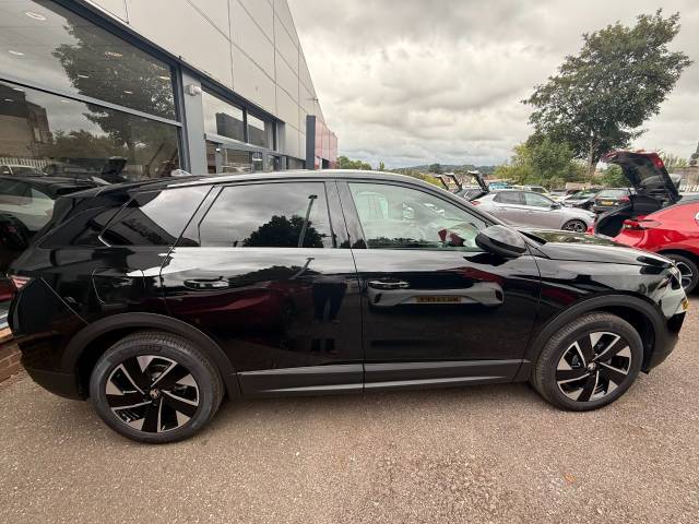 2025 Vauxhall Grandland 1.2 Hybrid [136] Ultimate 5dr e-DCT6 [Pan Roof]