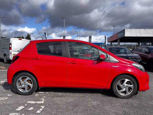 2016 Toyota Yaris 1.5 Hybrid Icon 5dr CVT