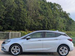 VAUXHALL ASTRA 2018 (18) at Westcars of Tiverton Tiverton