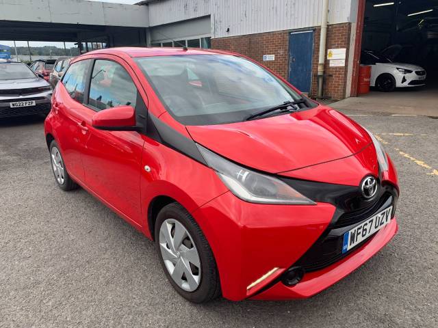 2017 Toyota Aygo 1.0 VVT-i X-Play 5dr