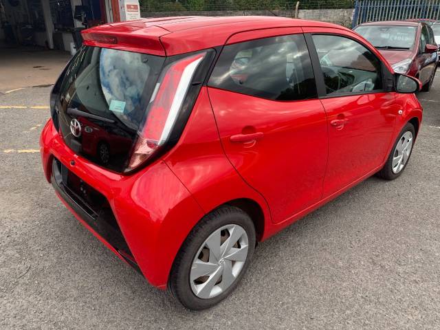 2017 Toyota Aygo 1.0 VVT-i X-Play 5dr