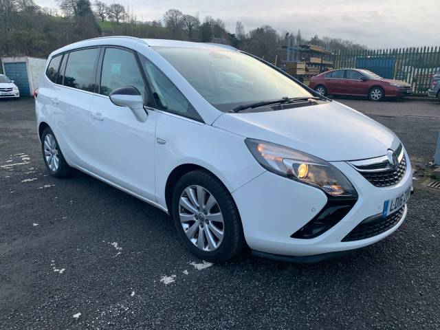 Vauxhall Zafira 1.6 CDTi ecoFLEX Tech Line 5dr MPV Diesel White
