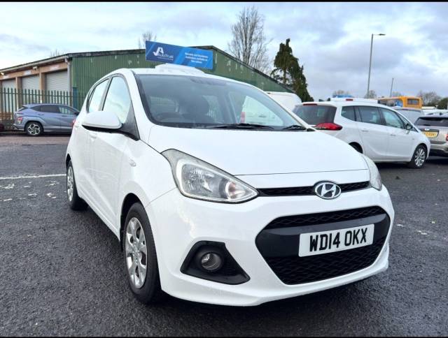 Hyundai i10 1.2 SE 5dr Auto Hatchback Petrol White
