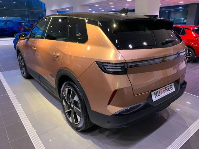 2025 Vauxhall Grandland 1.2 Hybrid [136] Ultimate 5dr e-DCT6 [Pan Roof]