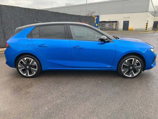 2023 Vauxhall Astra 0.0 115kW Ultimate 54kWh 5dr Auto