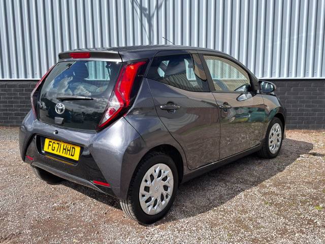 2022 Toyota Aygo 1.0 VVT-i X-Play TSS 5dr