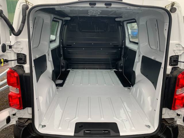 2025 Vauxhall Vivaro 0.0 3100 100kW Prime 50kWh H1 Van Auto